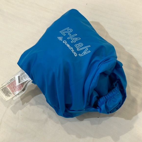 Quechua size 12 to 14 years blue windbreaker rain Jacket / Hood & Elastic Cuffs - Picture 9 of 14